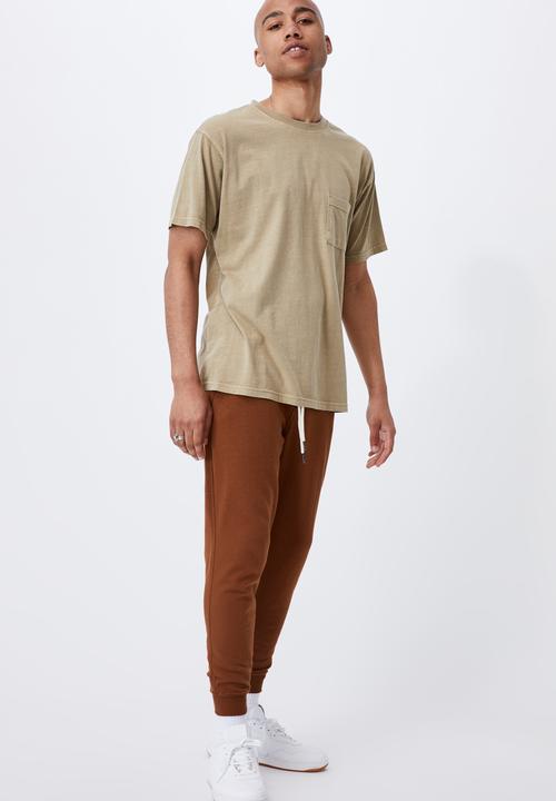 Cotton On - Trippy slim trackie - dashound brown