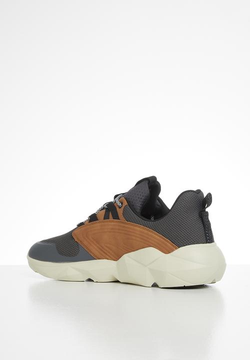 Hi-Tec - Geo yak - grey & tan