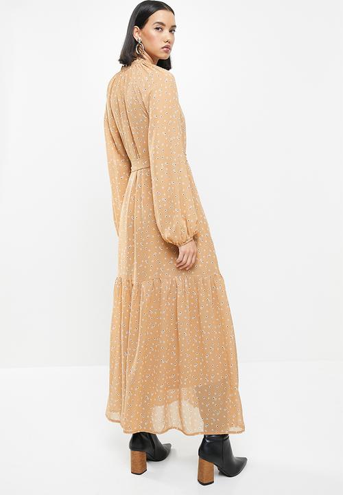 Me&B - The Kelly maxi dress - camel