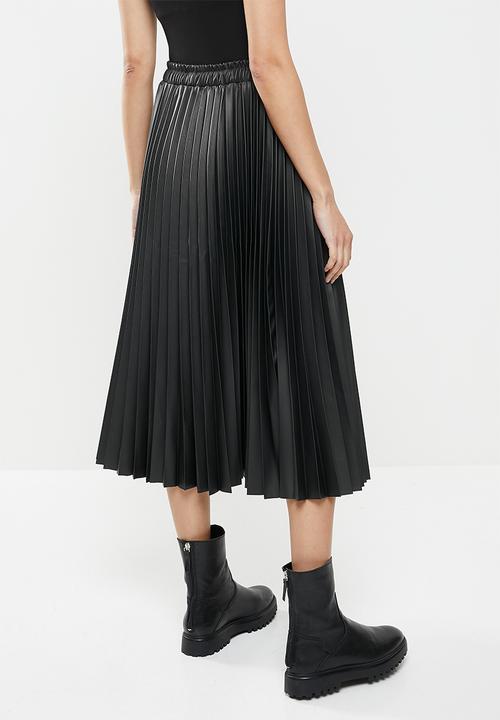 Me&B - Pleated skirt - black