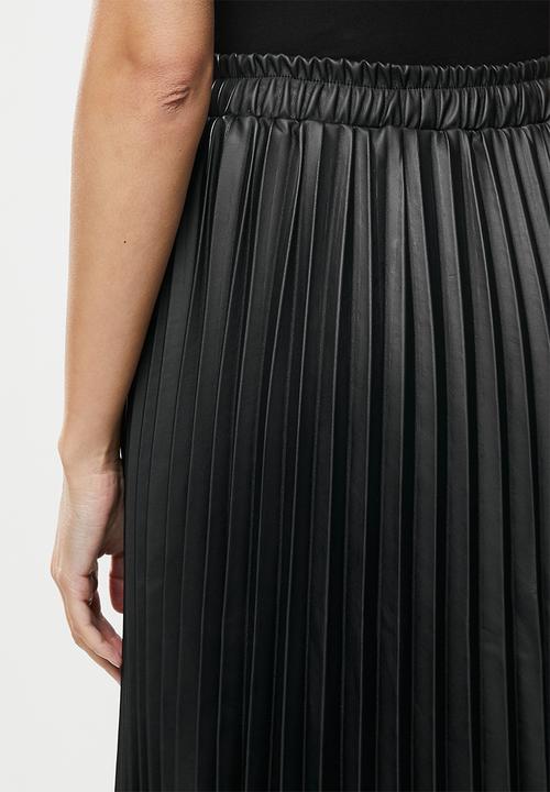 Me&B - Pleated skirt - black
