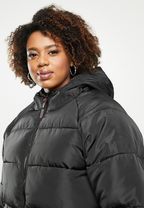 STYLE REPUBLIC PLUS - Hooded puffer - black