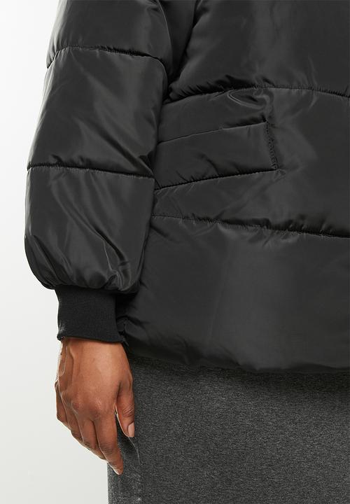 STYLE REPUBLIC PLUS - Hooded puffer - black