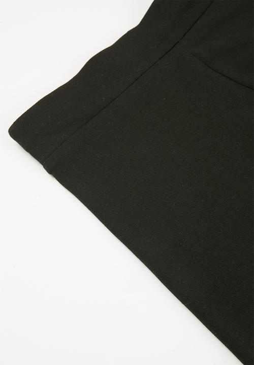 PUMA - Ess logo short tights - black