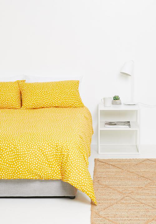 Sixth Floor - Dotty printed polycotton duvet set - mustard yellow