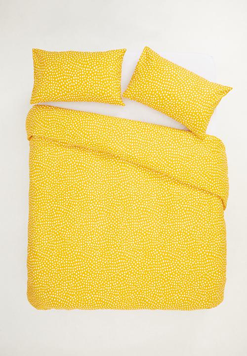 Sixth Floor - Dotty printed polycotton duvet set - mustard yellow