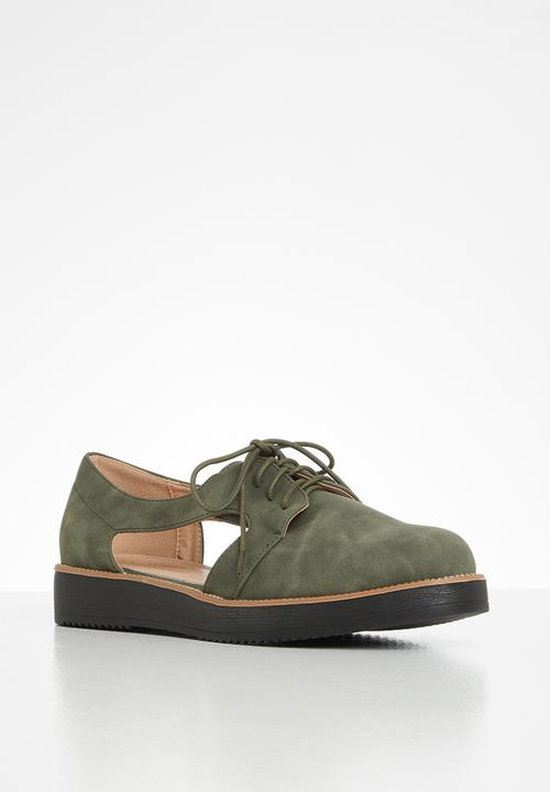 Seduction - Laser cut brogue - olive
