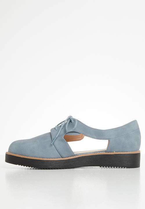 Seduction - Laser cut brogue - blue