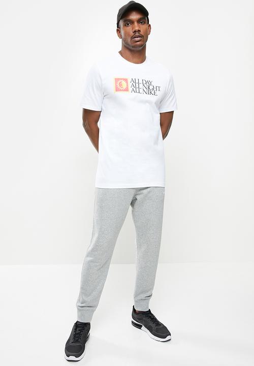 Nike - Nsw verbiage tee  - white