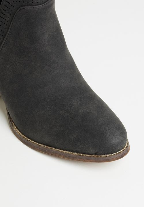 Seduction - Round toe ankle boot - black