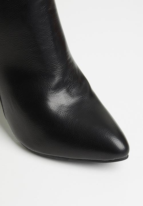 Seduction - Snake detail ankle boot - black