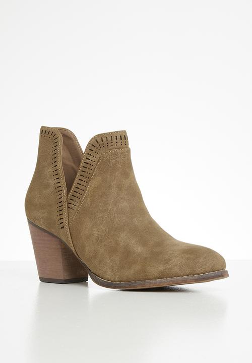 Seduction - Round toe ankle boot - taupe