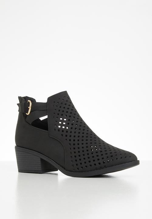 Seduction - Buckle laser cut ankle boot - black