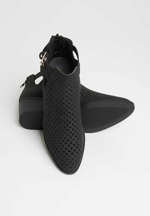 Seduction - Buckle laser cut ankle boot - black