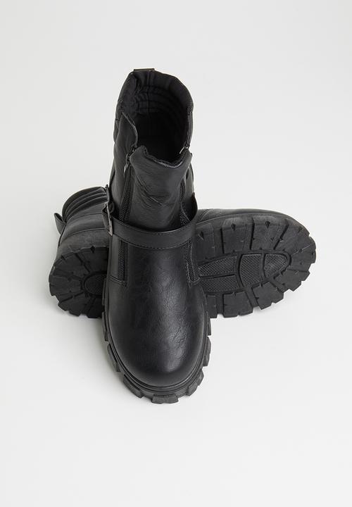 Seduction - Buckle lug sole combat boot - black