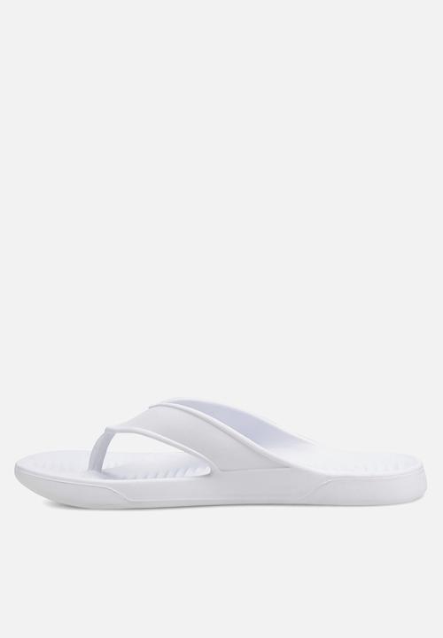 PUMA - Aqua flip flops - white & black 