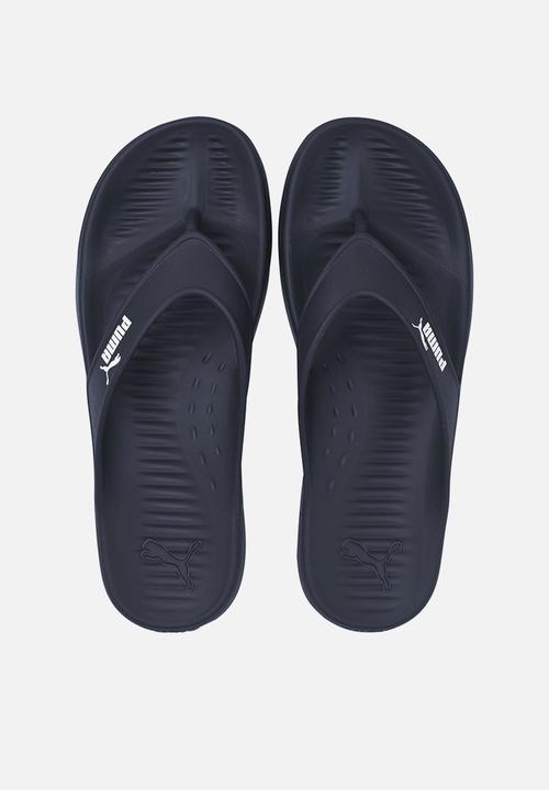 PUMA - Aqua flip flops - peacoat & puma white