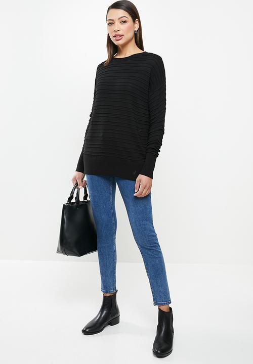 POLO - Esme 3d pull over - black