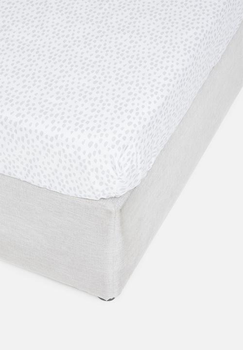Sixth Floor - Dotty printed poly cotton sheet set - grey