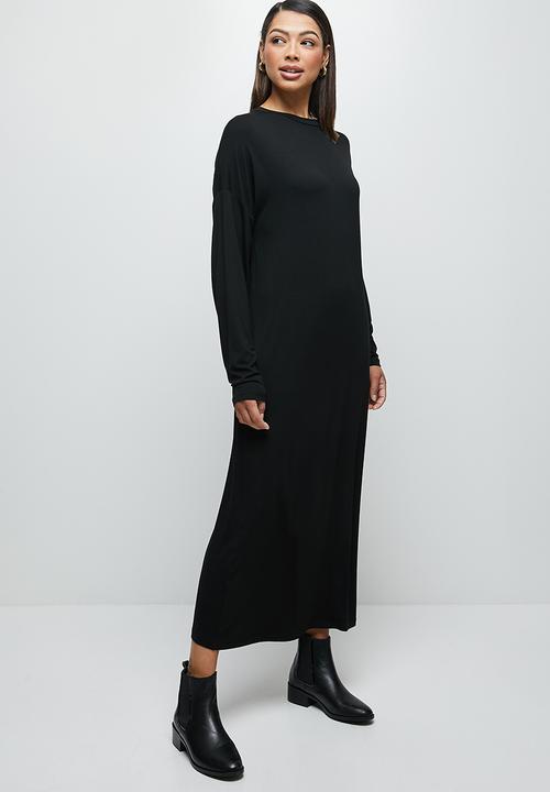 edit - Knit long sleeve slit maxi - black