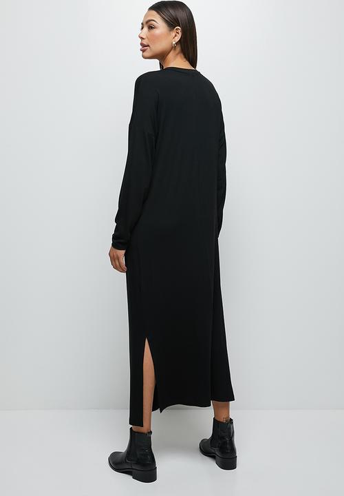 edit - Knit long sleeve slit maxi - black