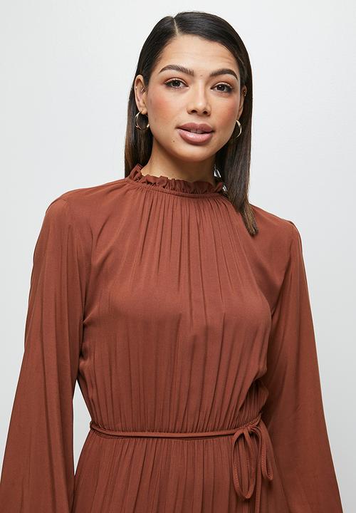 edit - Piecrust balloon sleeve tiered maxi - brown
