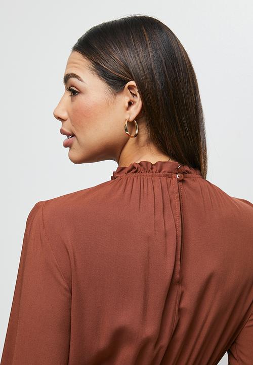 edit - Piecrust balloon sleeve tiered maxi - brown