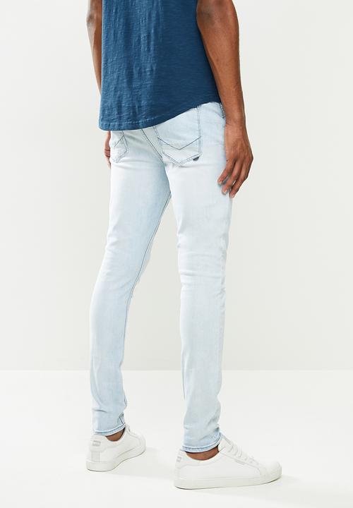 S.P.C.C - Ice Blue Jeans Signature Trench Fit Jeans - Bleach