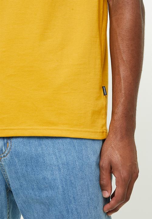 Converse - Striped center front chuck patch short sleeve tee - gold dart