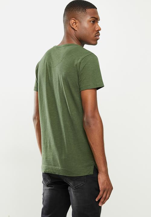 S.P.C.C - Hudson scooped hem tee - olive 