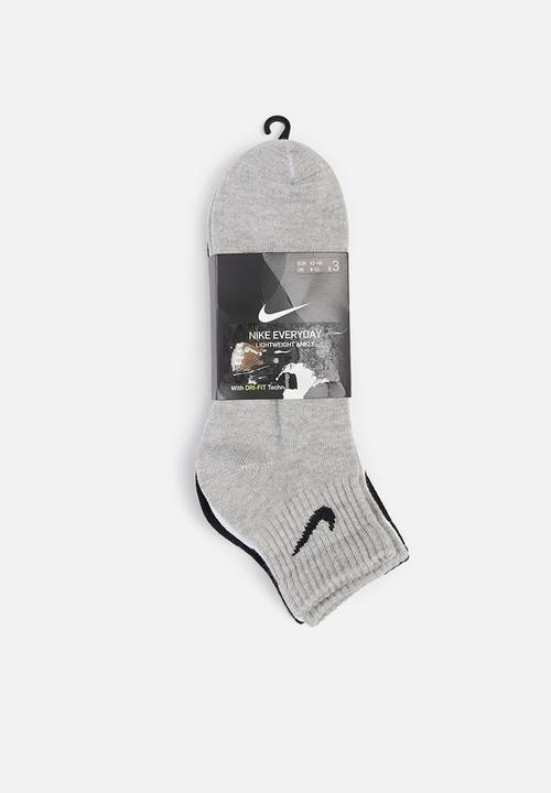 Nike - Nike everyday lightweight socks - multi