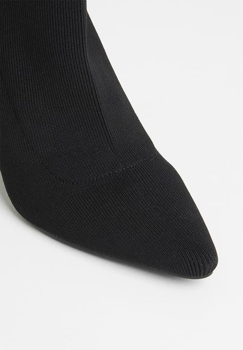 Missguided - Stacked heel knitted pointed toe ankle boot - black