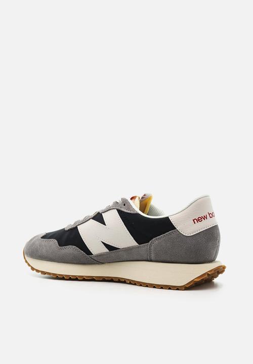 New Balance  - 237 - marblehead