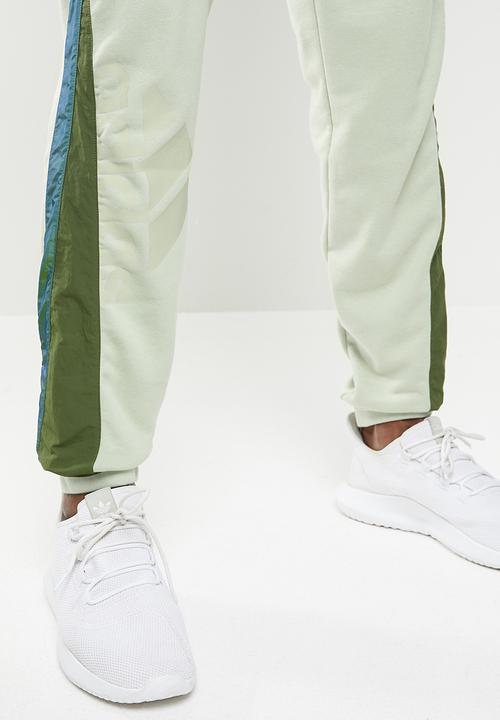 adidas Performance - Bosc pants - light green 