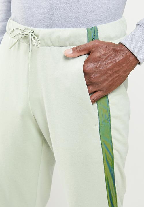adidas Performance - Bosc pants - light green 