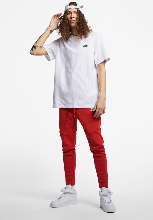 Nike - NSW Club short sleeve tee