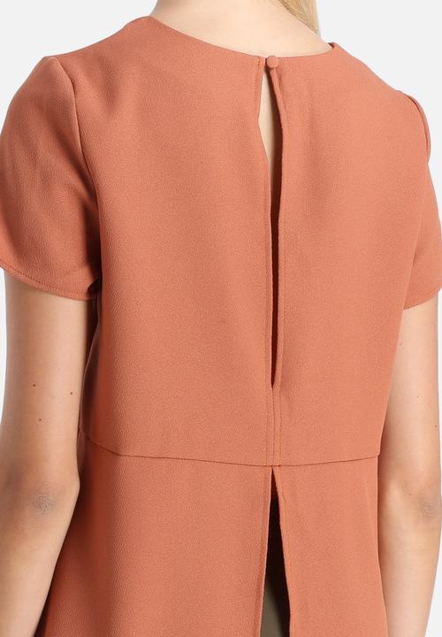 Glamorous - Open Shell Top With Split Back