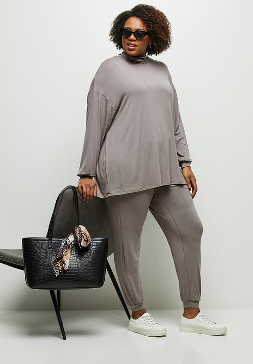 edit Plus - Roll neck easy fit cuffed tee - taupe