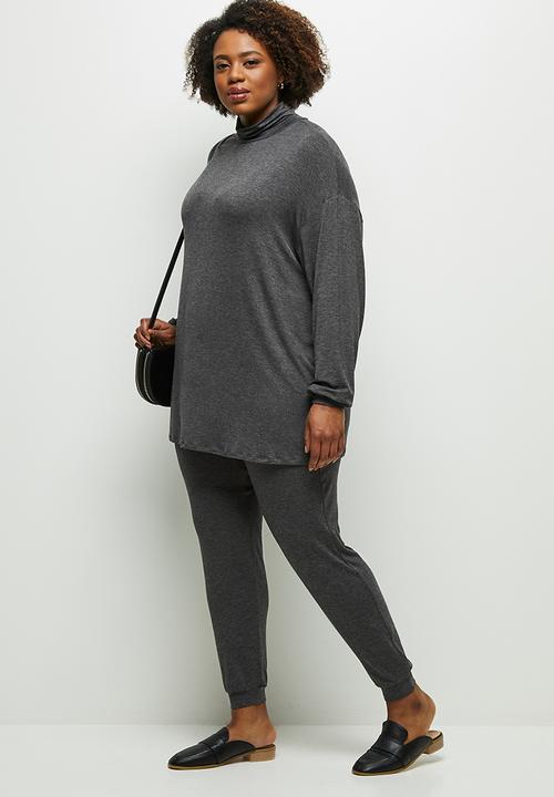 edit Plus - Roll neck easy fit cuffed tee - charcoal 