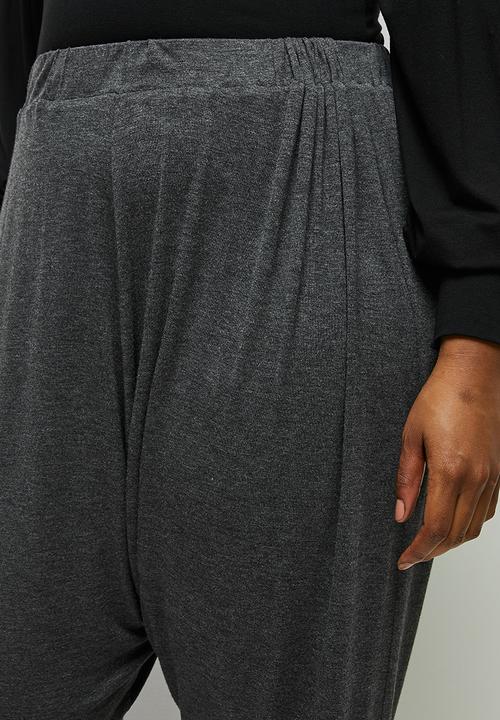 edit Plus - Drop crotch harem - dark grey 