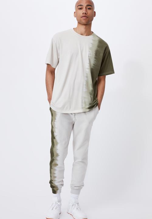 Cotton On - Trippy slim trackie - military/moss stone dip dye