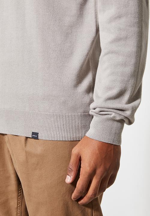 Superbalist - Basic vee neck slim fit knit - light grey