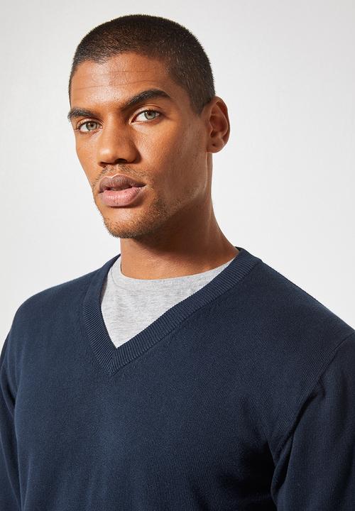 Superbalist - Basic vee neck slim fit knit - navy