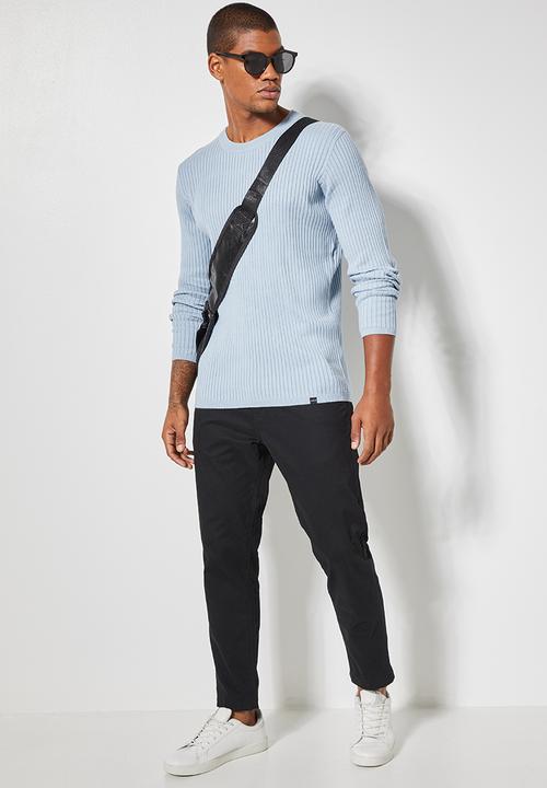 Superbalist - Slim fit ribbed crew neck knit - pale blue