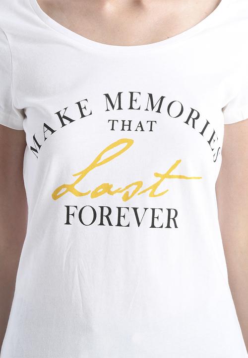 Vero Moda - Dora Make Memories Tee