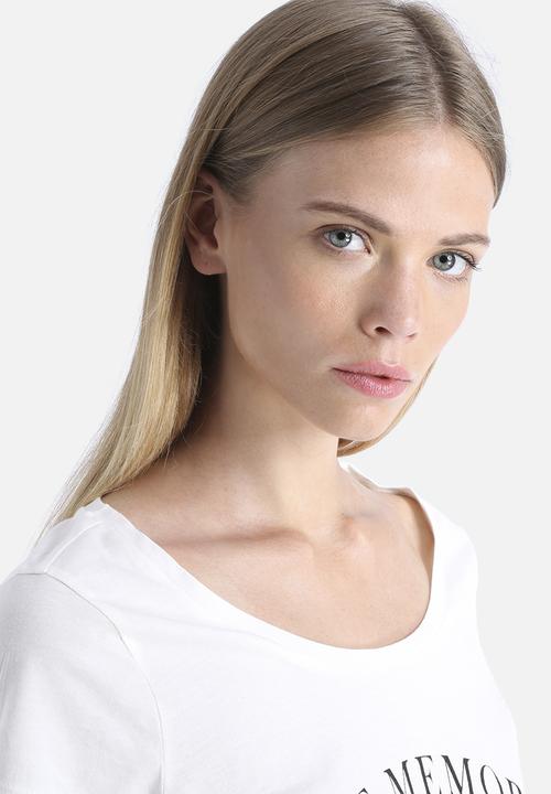 Vero Moda - Dora Make Memories Tee
