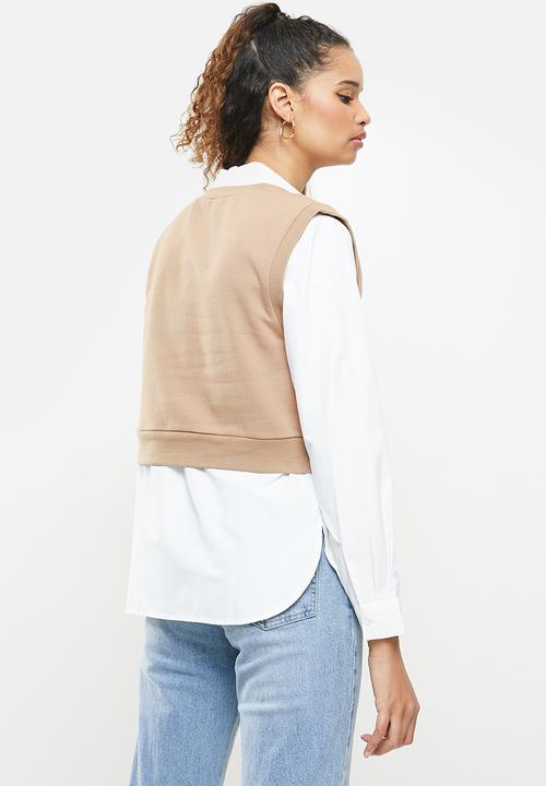 Blake - Sleeveless cropped vest - brown