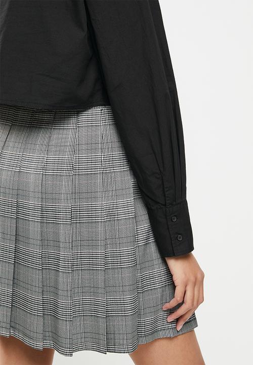 Cotton On - Cropped long sleeve shirt - black