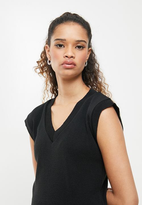 Blake - Sleeveless vest - black