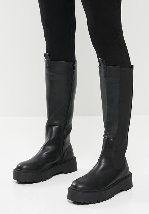 Public Desire - Andi knee high chunky sole boot - black